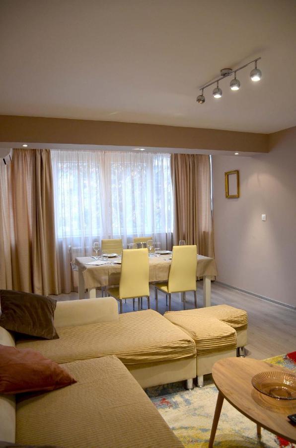 Apartemen Andre *